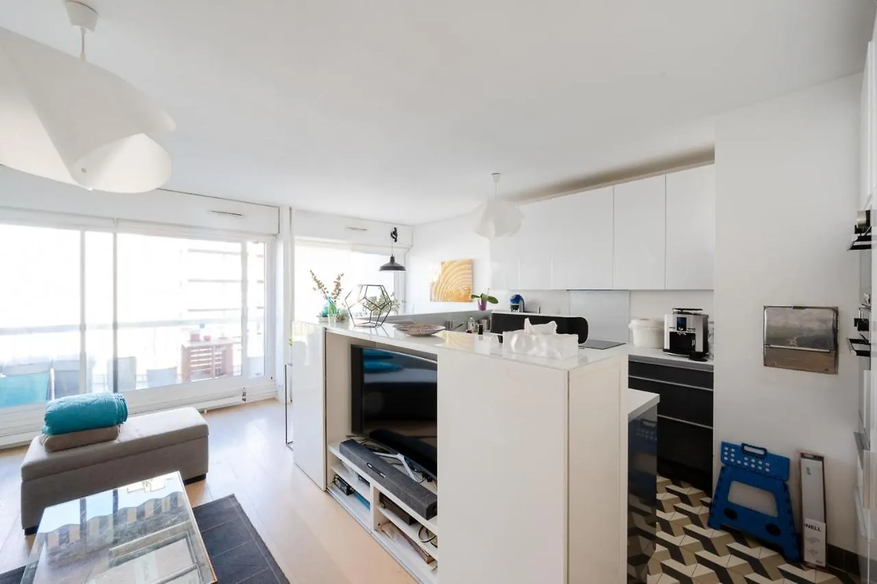 Appartamento Beautiful Apt With Balcony Parc Montsouris Rer B Parigi